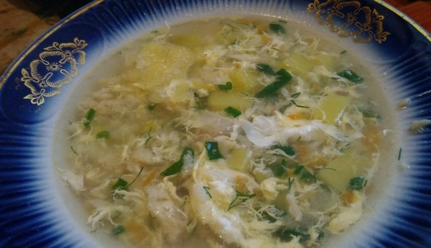 1. Этап. Суп из хека с рисом и яйцом: 11. Готовый суп лучше кушать в горячем виде. Приятного аппетита!