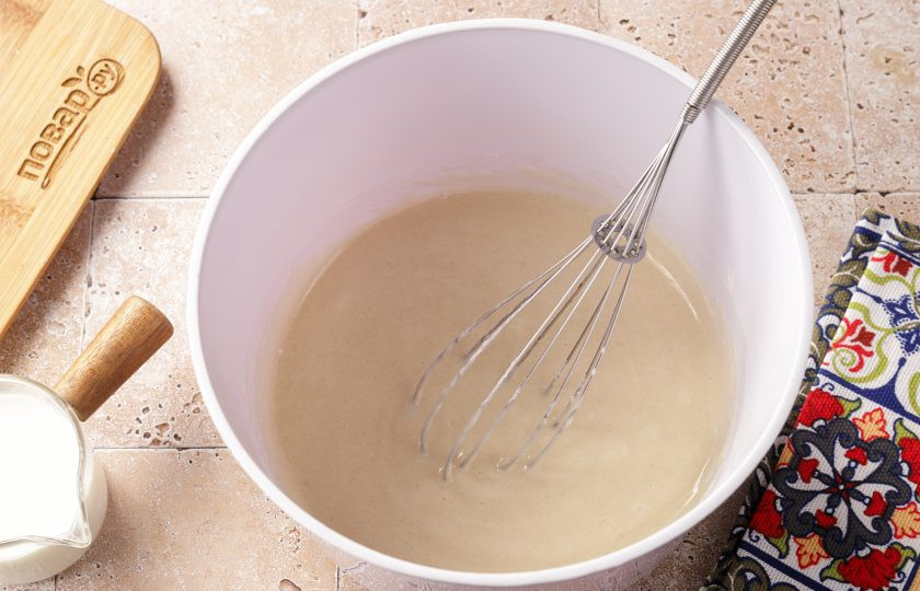 1. Этап. Кексы в аэрогриле: Перемешайте всё до однородного состояния.