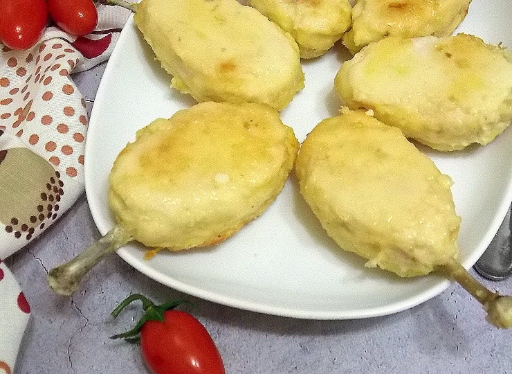 1. Этап. Котлеты Новомихайловские: Подавайте сразу.