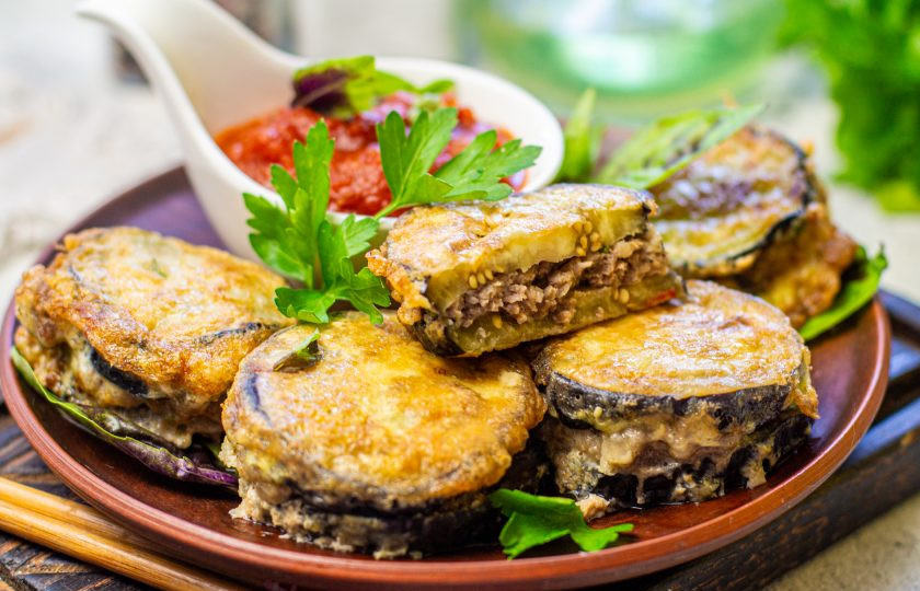 1. Этап. Баклажаны с фаршем по-китайски: Приятного аппетита!