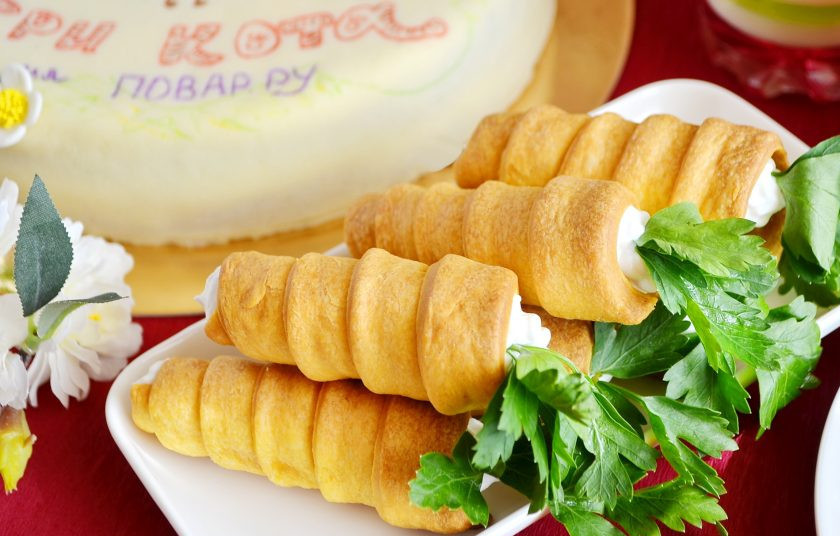 1. Этап. Рожки с кремом: 9. Угощайтесь!