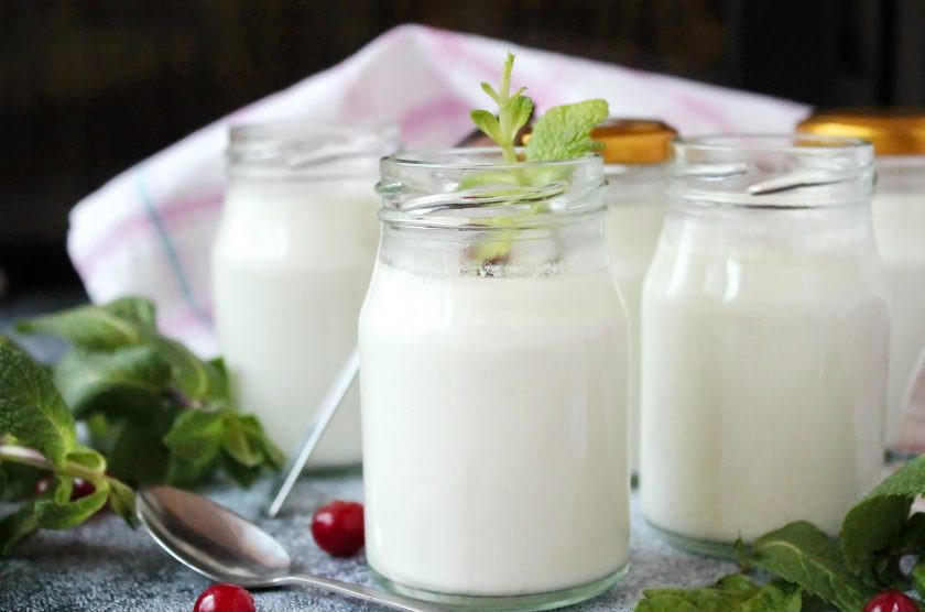 1. Этап. Обезжиренный ванильный йогурт: Приятного аппетита!