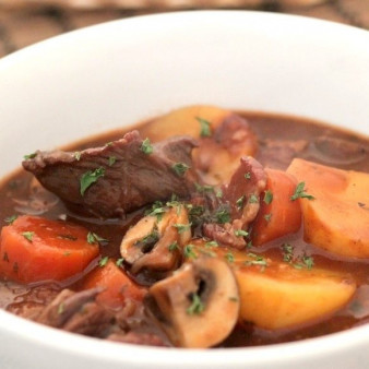 Говядина тушеная с картофелем