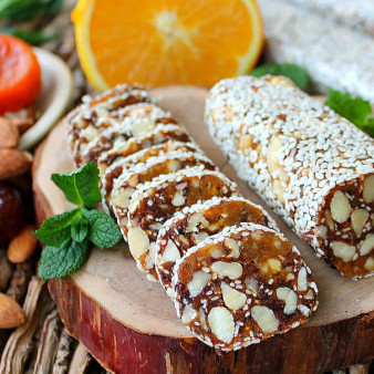 Финиковая колбаска