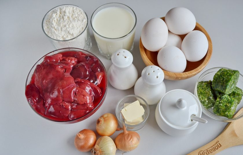 1. Этап. Шпинатные блины с печенью: Подготовьте необходимые продукты. Приступим! Замороженный шпинат предварительно размораживать не нужно!