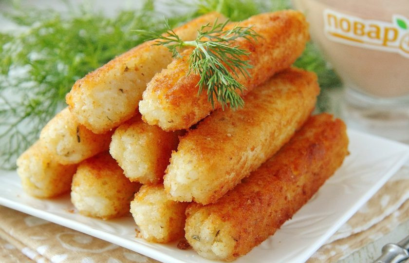 1. Этап. Рисовые палочки: Рисовые палочки готовы. Подавайте как гарнир или самостоятельно с любым любимым соусом. Приятного аппетита!