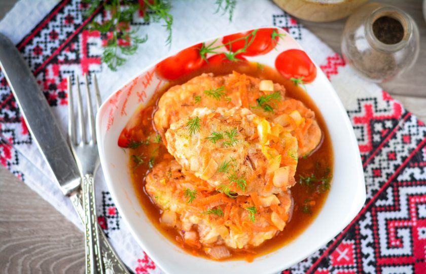 1. Этап. Ленивые голубцы с пекинской капустой: Готовые горячие голубцы подавайте к столу. Приятного аппетита!