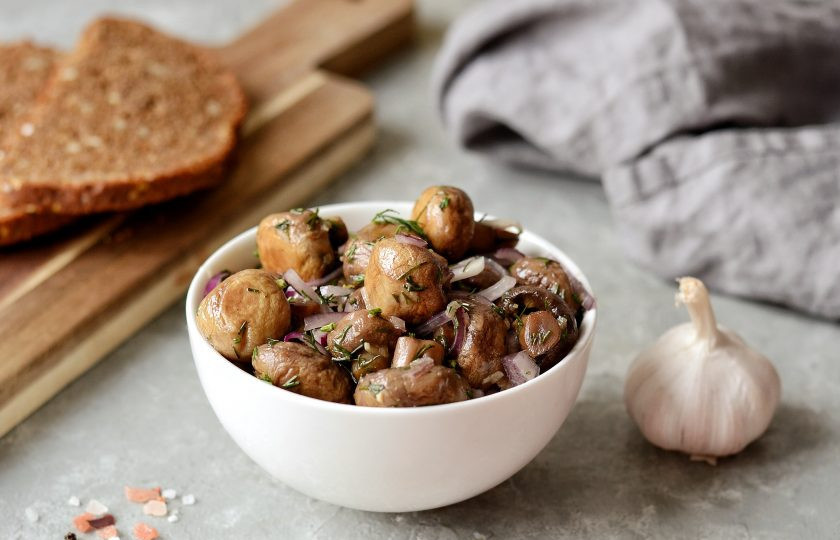 1. Этап. Маринованные грибы с луком: Полностью готовы грибы будут через 1,5-2 часа. Приятного аппетита!