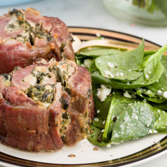 Spinach-and-Artichoke Steak Roll-Ups