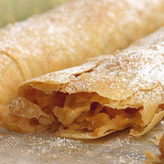 Вертута с яблоками