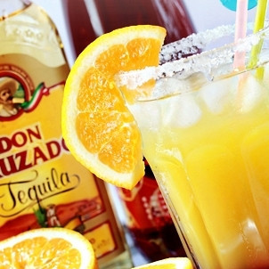 1. Этап. Коктейль Текила-санрайз: Вот и все! ;) Коктейль Текила-санрайз готов.