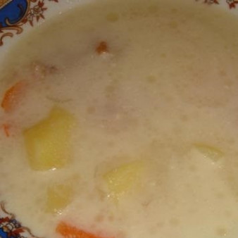 Сырный суп со свининой в мультиварке