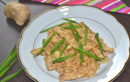 1. Этап. Свинина в имбирном соусе: 12. А перед подачей дополните зеленым луком. Приятного аппетита!