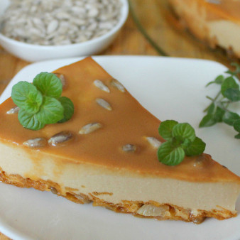 Карамельный торт без выпечки