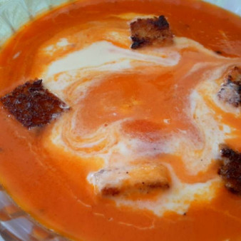 Крем-суп из свежих томатов