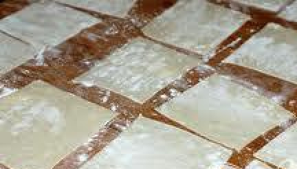 1. Этап. Корзинки Вон Тон: 1. Купите готовые квадратные заготовки для китайских пельменей вон тон или приготовьте их самостоятельно из крутого пресного теста.