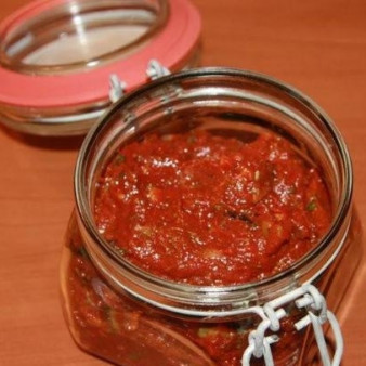 Аджика с хреном