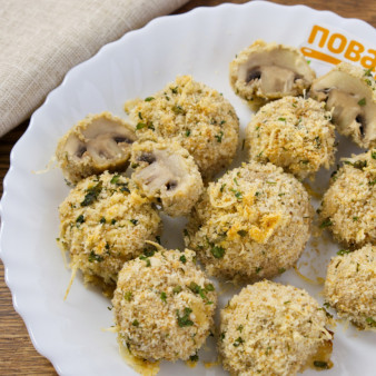 Шампиньоны в чесночной панировке
