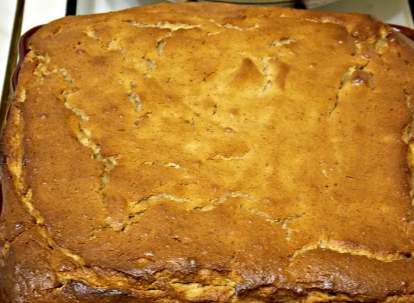 1. Этап. Творожно-черемуховое суфле: Положите массу в смазанную форму 18*18 и разровняйте. Запекайте при t=170 примерно 30-40 минут, до готовности. Остудите.