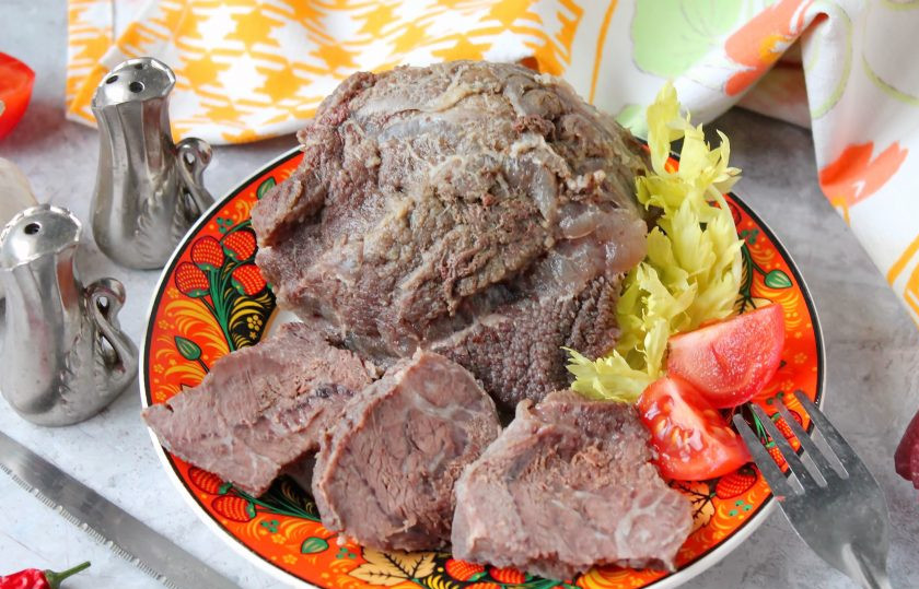 1. Этап. Говяжьи щечки в мультиварке: Приятного аппетита!