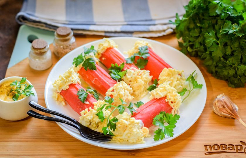 1. Этап. Крабовые палочки Очаровашки: Приятного аппетита!