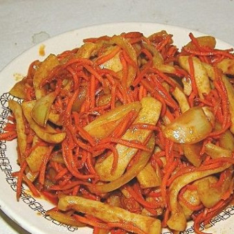 Хе из моркови и кальмаров