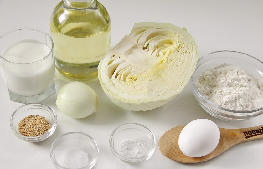 1. Этап. ПП пирог с капустой: Подготовьте все ингредиенты.