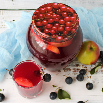 Компот из яблок и терна на зиму