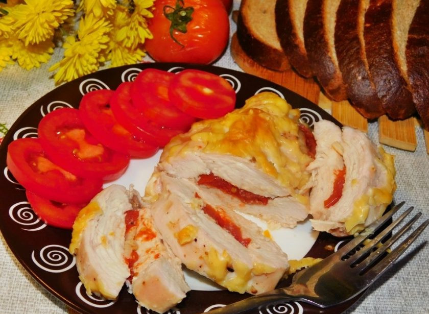 1. Этап. Запеченная куриная грудка с помидорами и чесноком: Приятного аппетита!