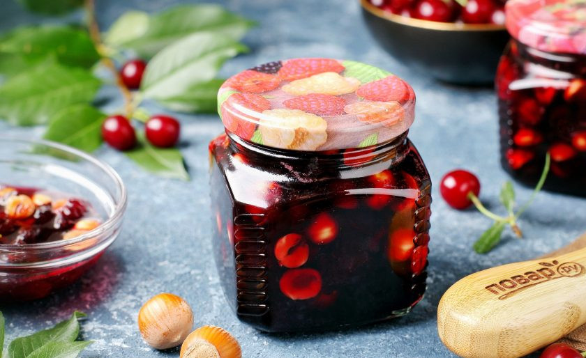 1. Этап. Варенье из вишни с орехами: Удачных вам заготовок!