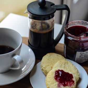 Бисквитные пирожные