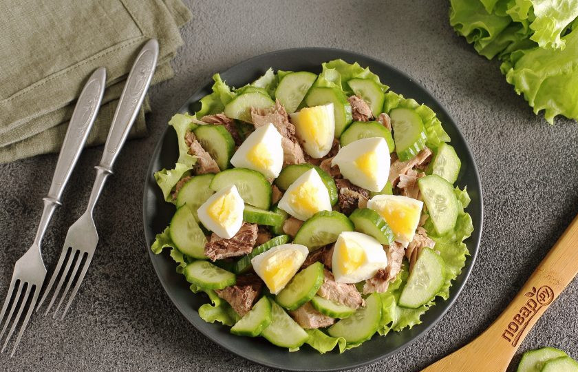 1. Этап. Рыбный диетический салат: Приятного аппетита!