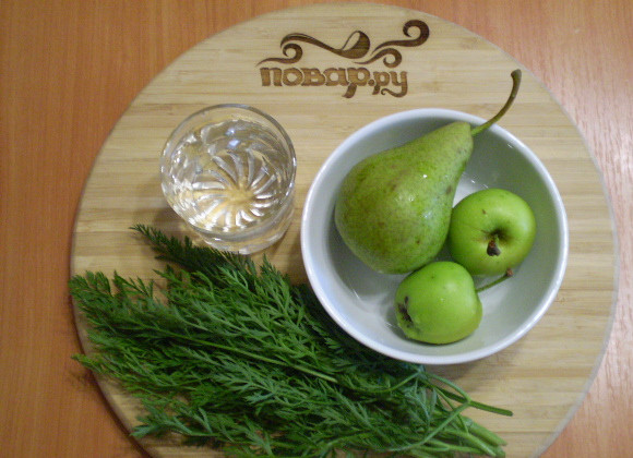 1. Этап. Зеленый коктейль с грушей: Фрукты и зелень нужно тщательно вымыть.