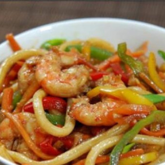 Лапша в воке