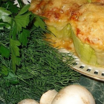 Кабачки, фаршированные грибами