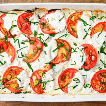 Caprese Quinoa Bake