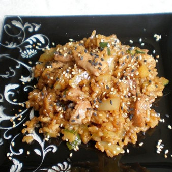 Тори тяхан с курицей