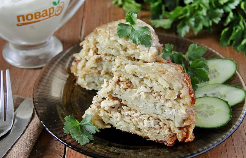 1. Этап. Картофельные оладьи по-мински: 11. Картофельные оладьи по-мински готовы. Подавайте блюдо горячим, предварительно порезав его на порции. Приятного аппетита!