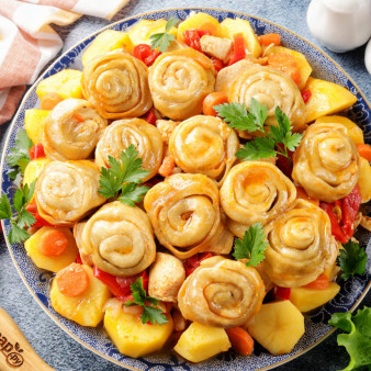 Штрули с курицей и картошкой