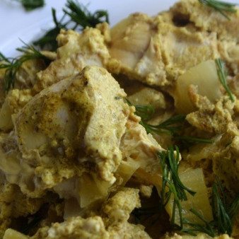 Куриное филе в соусе карри