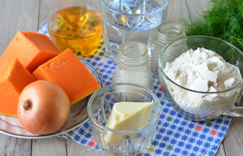 1. Этап. Чуду с тыквой: Подготовьте ингредиенты для приготовления чуду с тыквой.