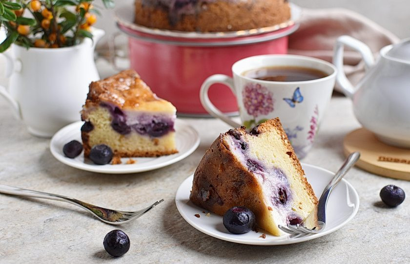 1. Этап. Черничный пирог со сметанной заливкой: Приятного аппетита!