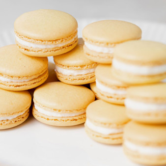 Lemon Macarons