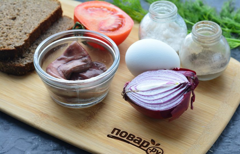 1. Этап. Бутерброды с молоками сельди: Подготовьте все ингредиенты.