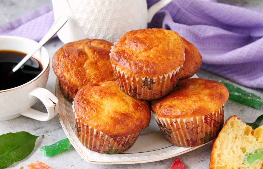 1. Этап. Кукурузные кексы с цукатами: Приятного аппетита!