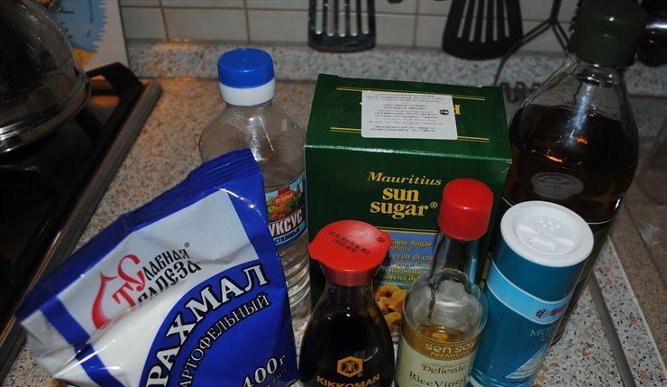 1. Этап. Баклажаны по-тайски: Приготовьте все ингредиенты.