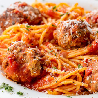 Spaghetti & Meatballs