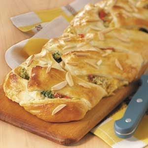 Makeover Chicken ‘n’ Broccoli Braid