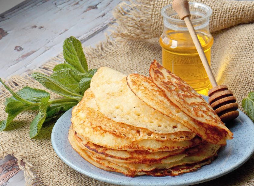 1. Этап. Блины на живых дрожжах: Приятного аппетита!