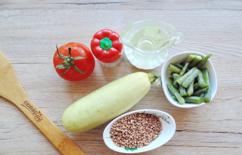 1. Этап. Салат с гречкой и овощами: Подготовьте ингредиенты для приготовления салата.